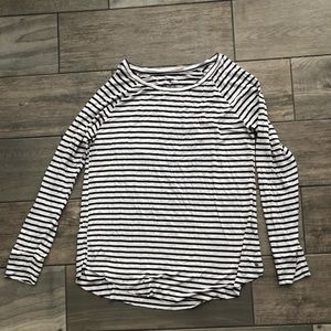 Long sleeve striped t-shirt